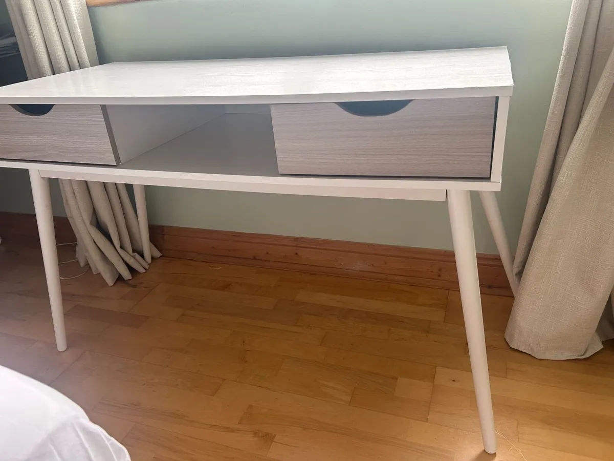 Computer Desk - Image 3