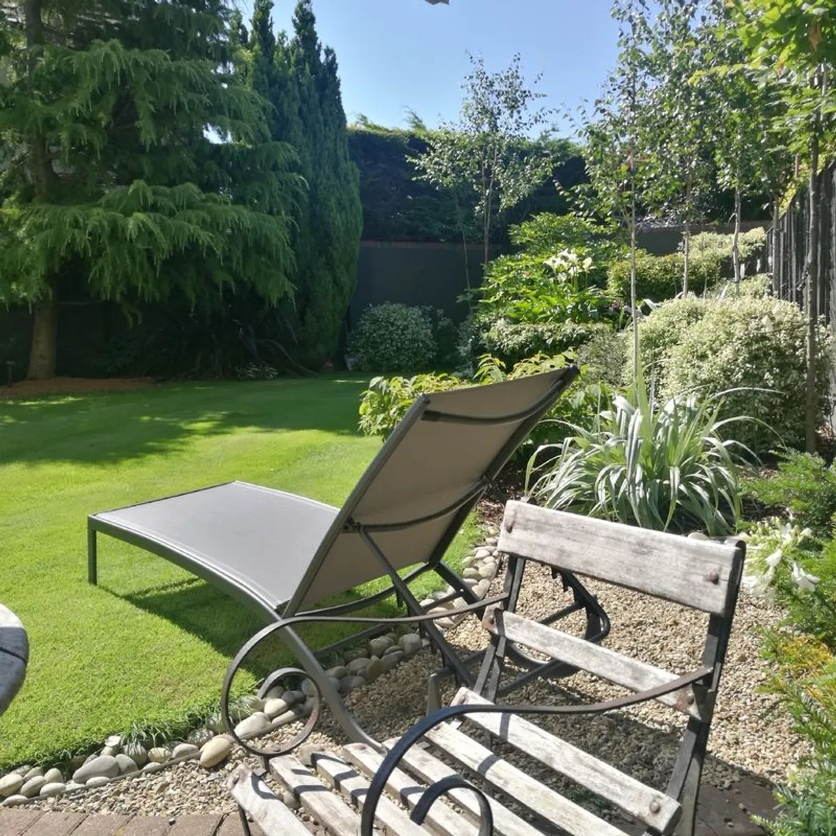 Sun Lounger - Image 1