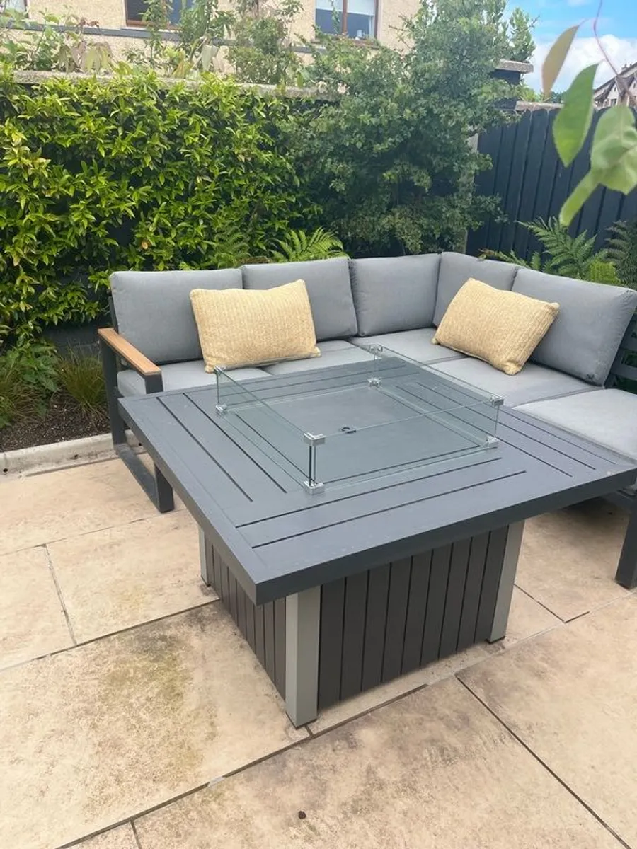 Fire Pit Table - Image 3