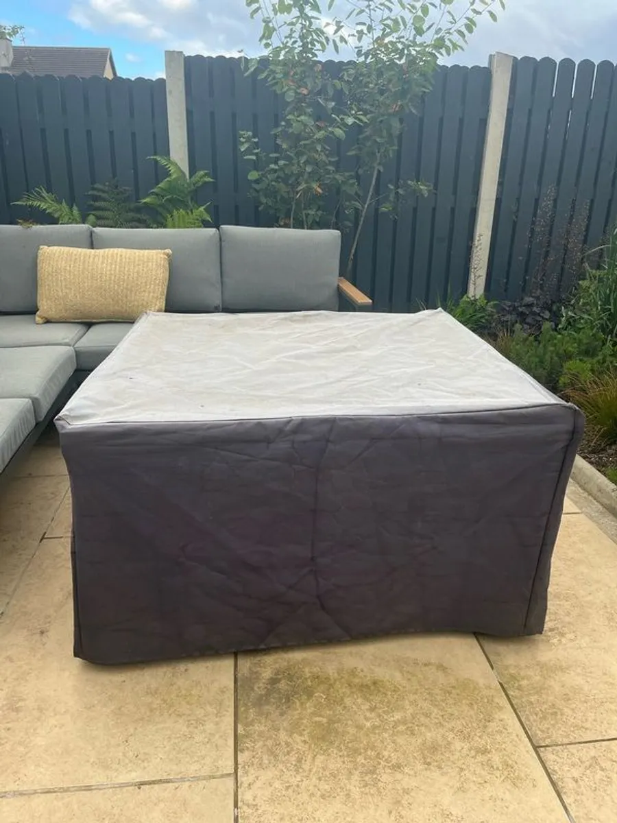 Fire Pit Table - Image 4