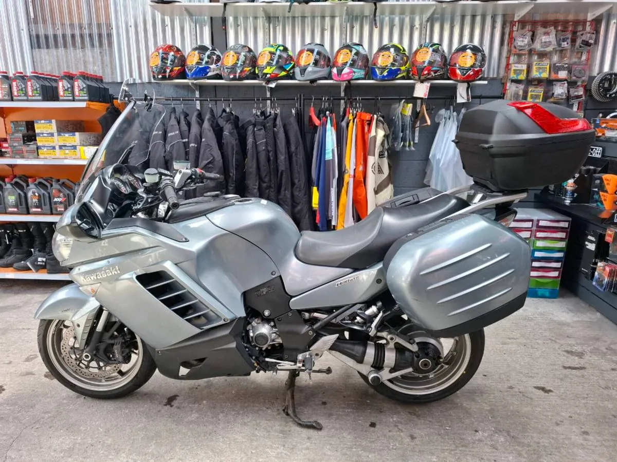 Kawasaki gtr 1400 - Image 1