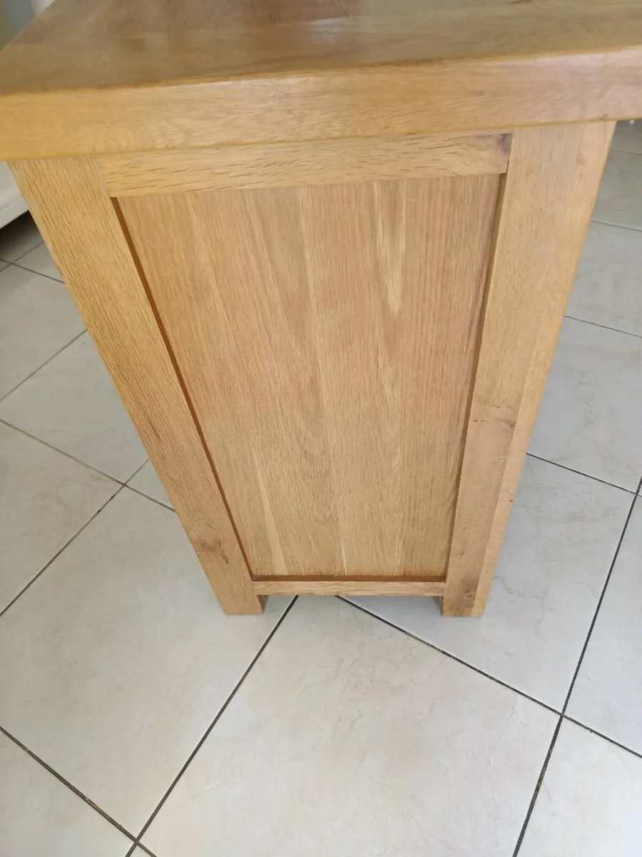 Solid oak sideboard - Image 3