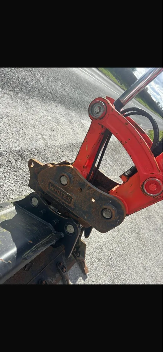 Kubota U50-5 - Image 4