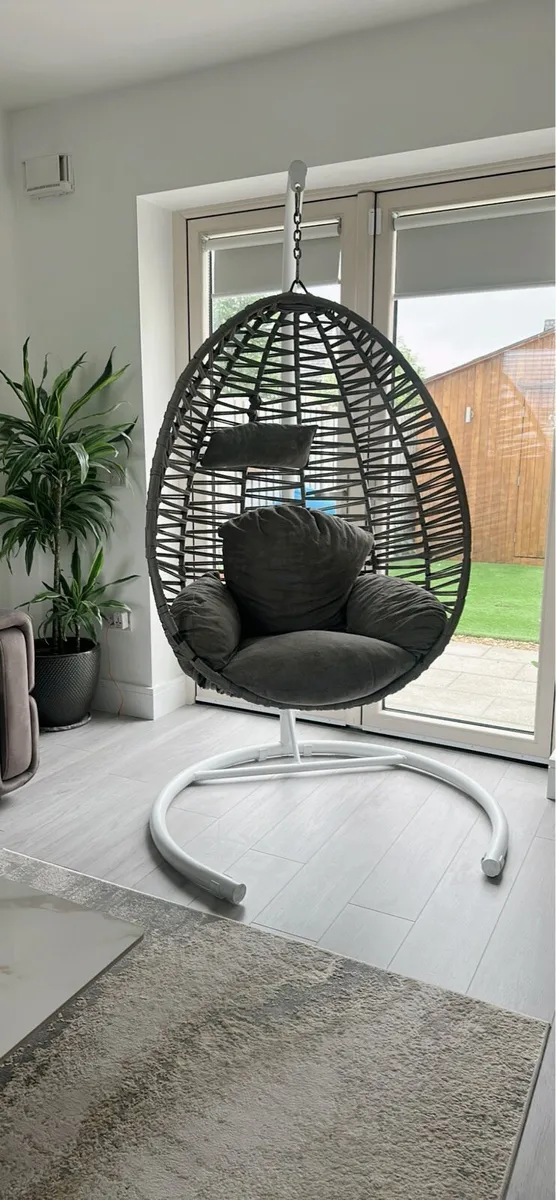 Garden chair - Image 1