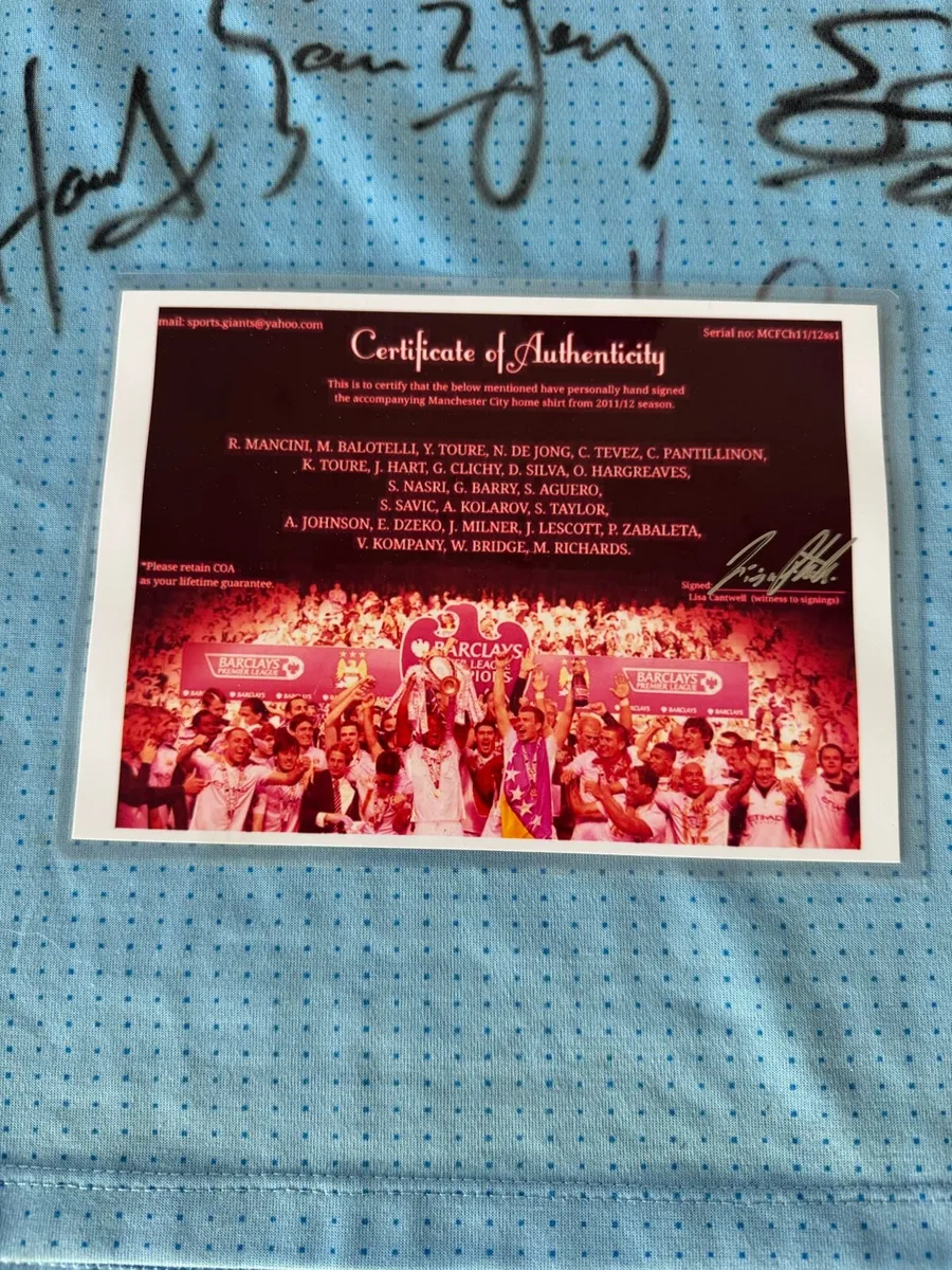 Manchester City signed 2011 jersey - Image 3