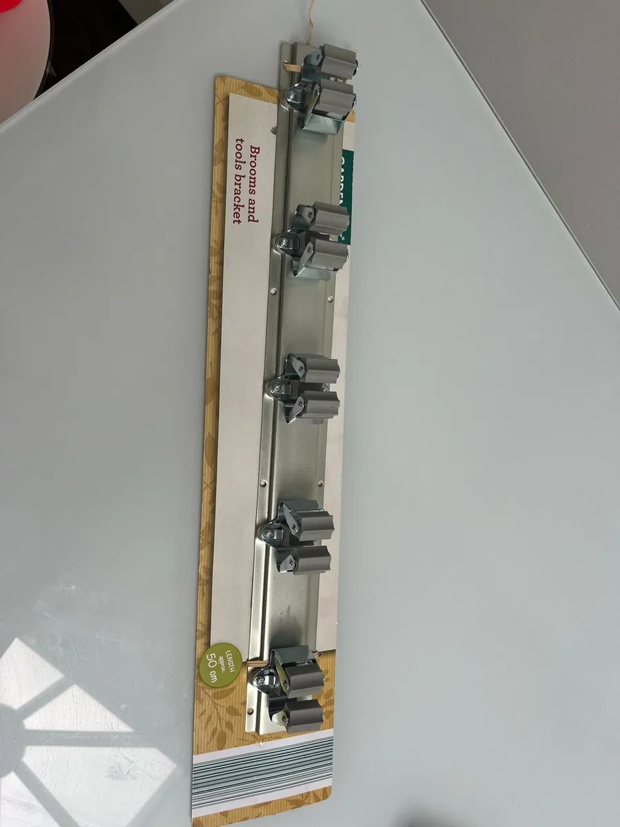 Gardening broom and tool holder - Image 1
