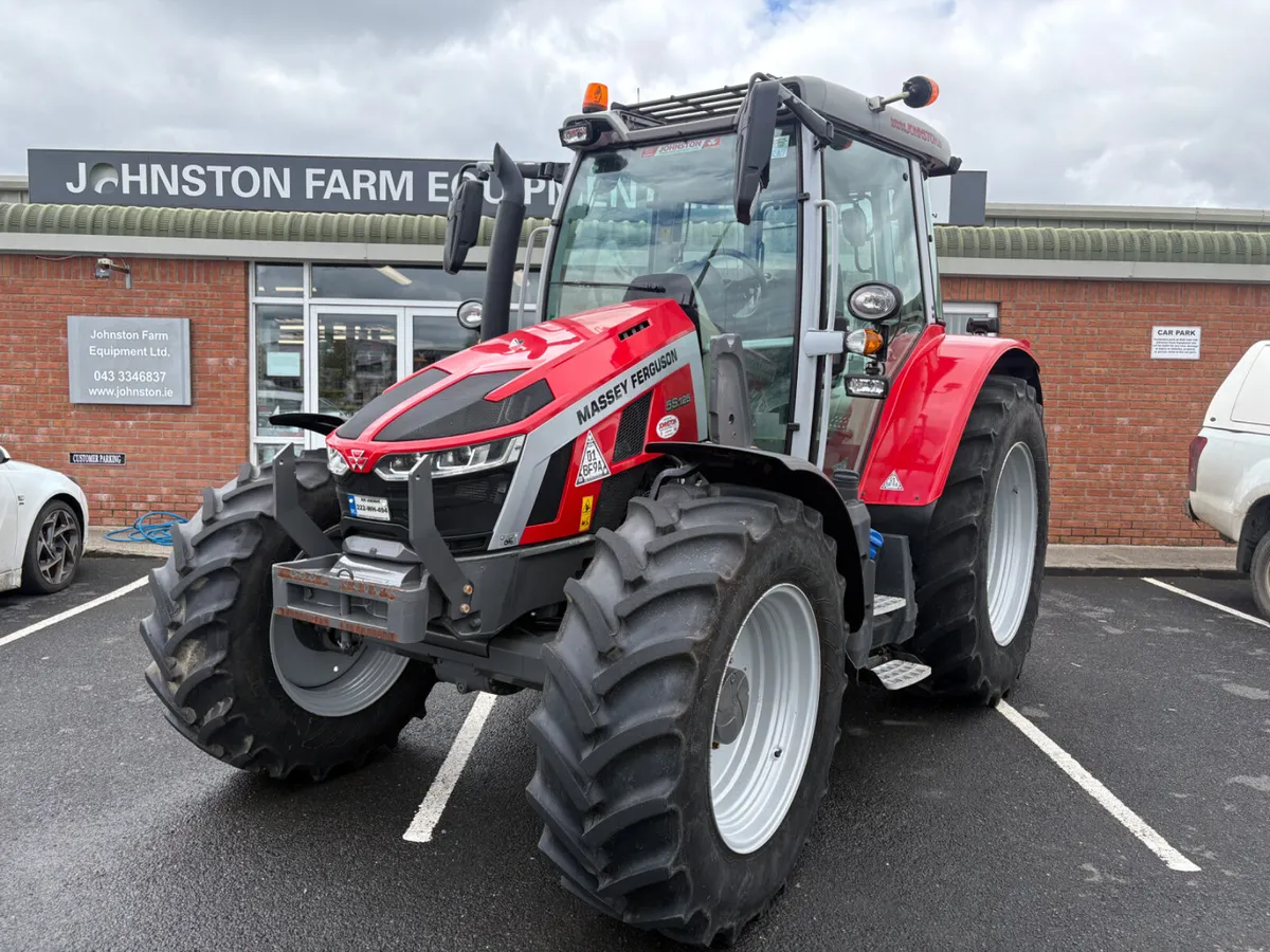 2022 Massey Ferguson 5s.125 - Image 1
