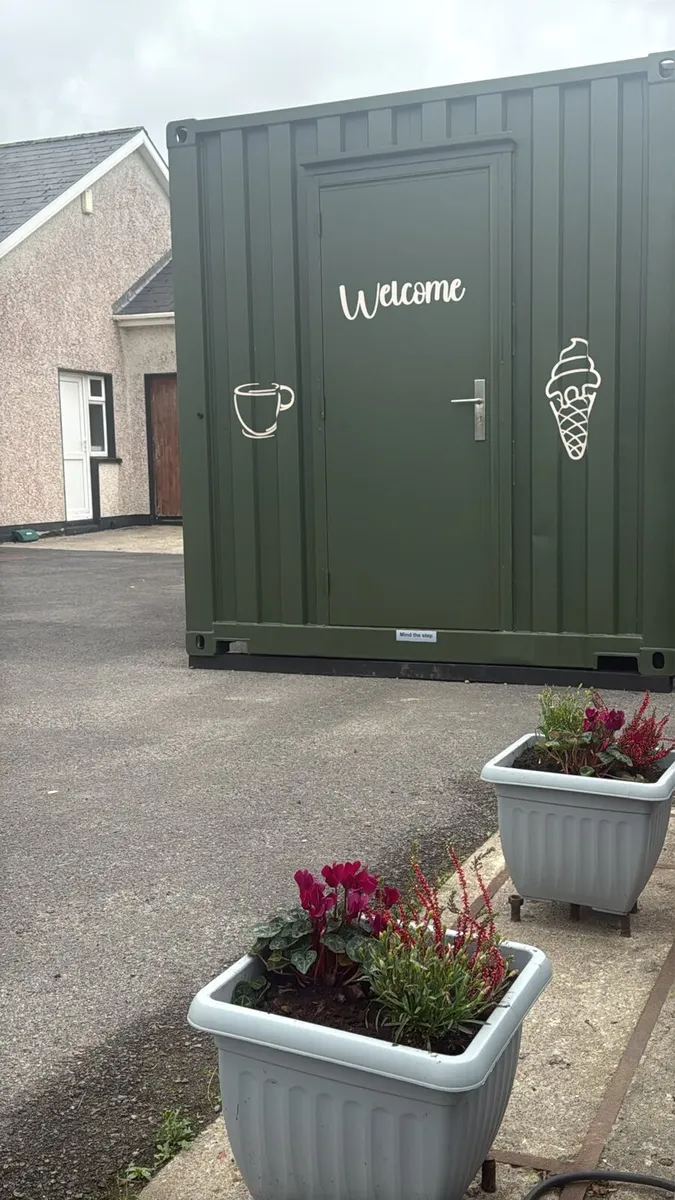 Coffee/ice cream container for rent - Image 2
