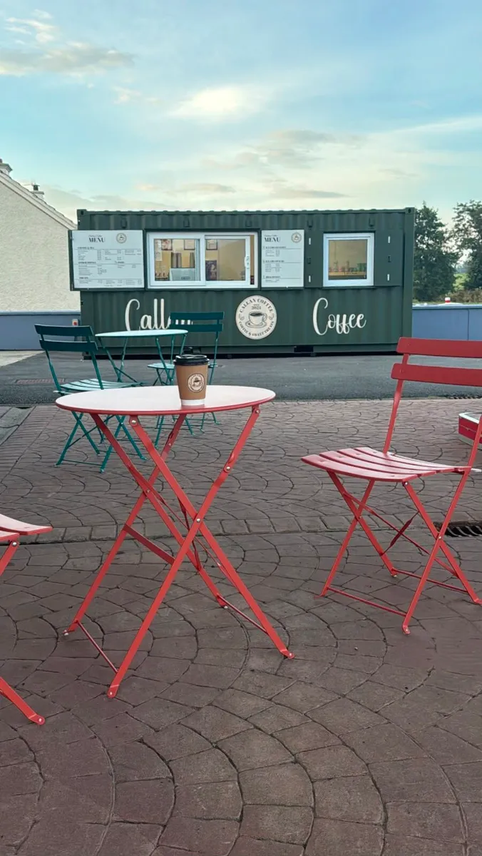Coffee/ice cream container for rent - Image 1