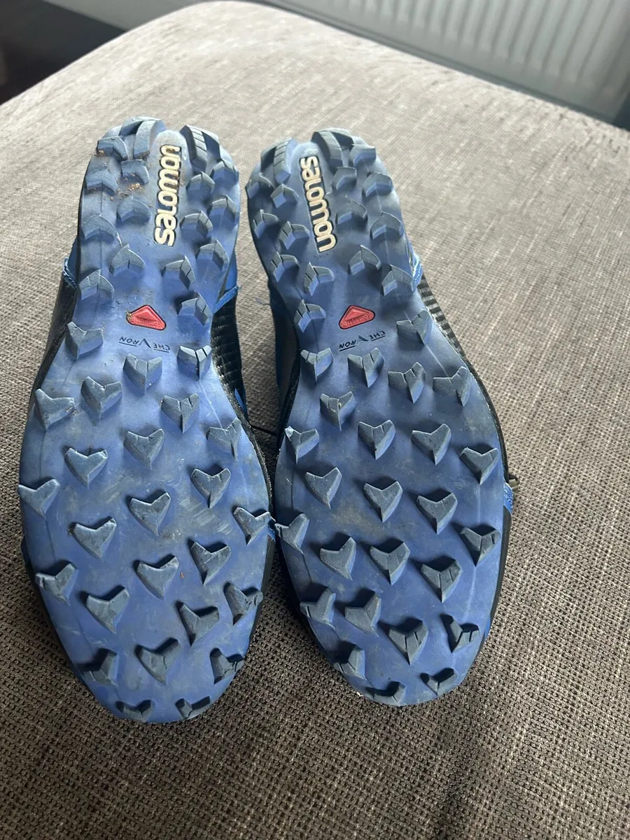 Running Shoes - Image 1
