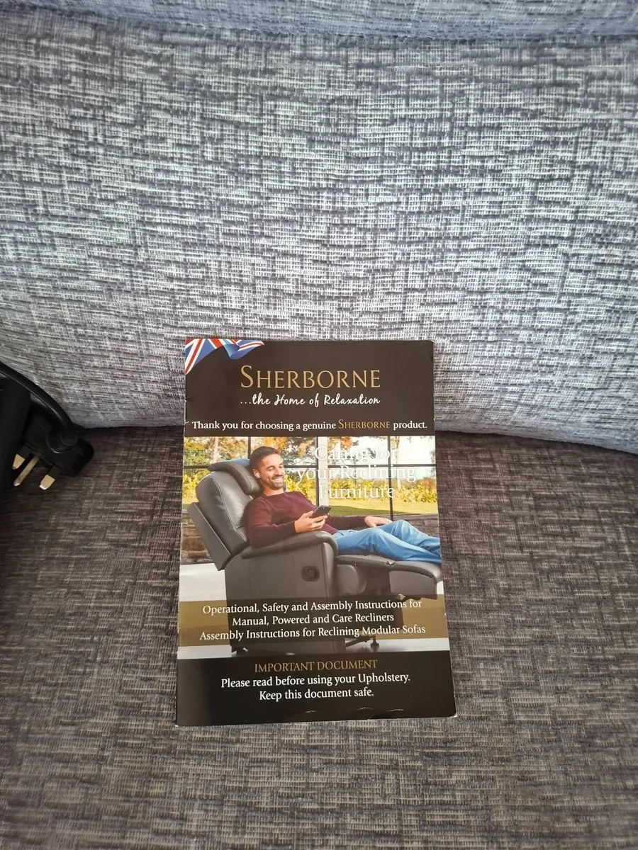 New recliner chair - Image 4