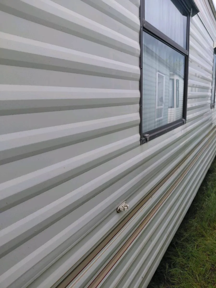Mobile home - Image 2