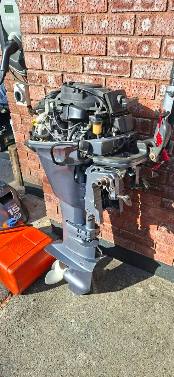 Yamaha 15hp outboard. - Image 3