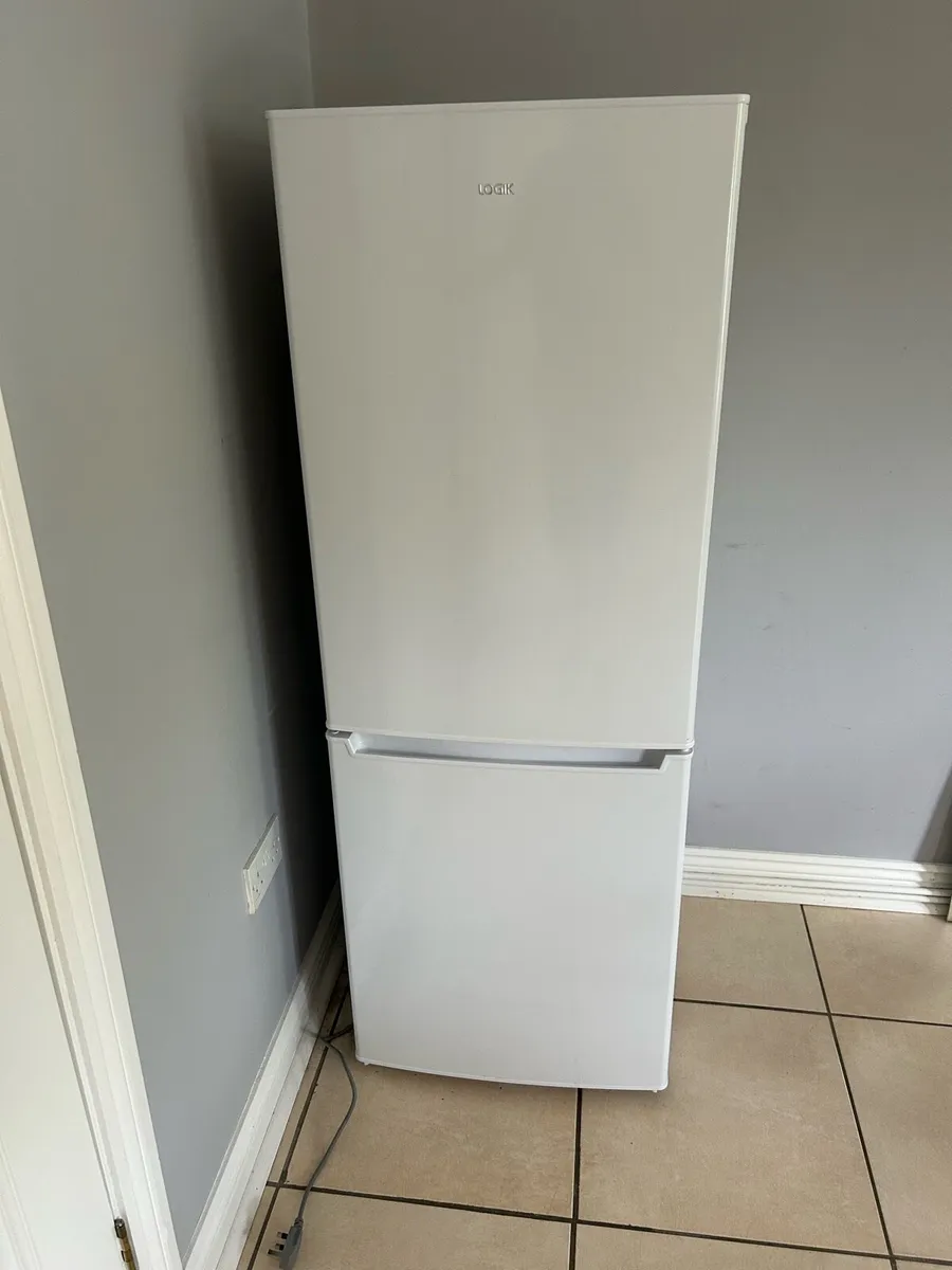 Fridge freezer - Image 1