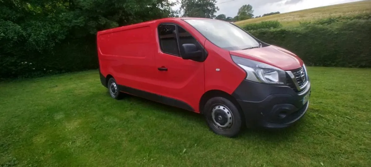 2017 Nissan NV 300 - Image 1