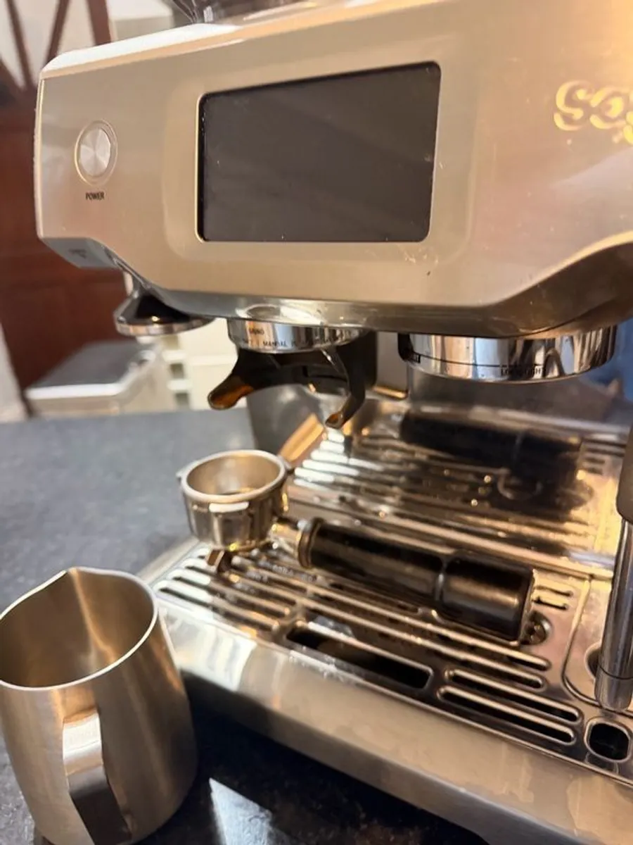 SAGE barista touch coffee machine - Image 3