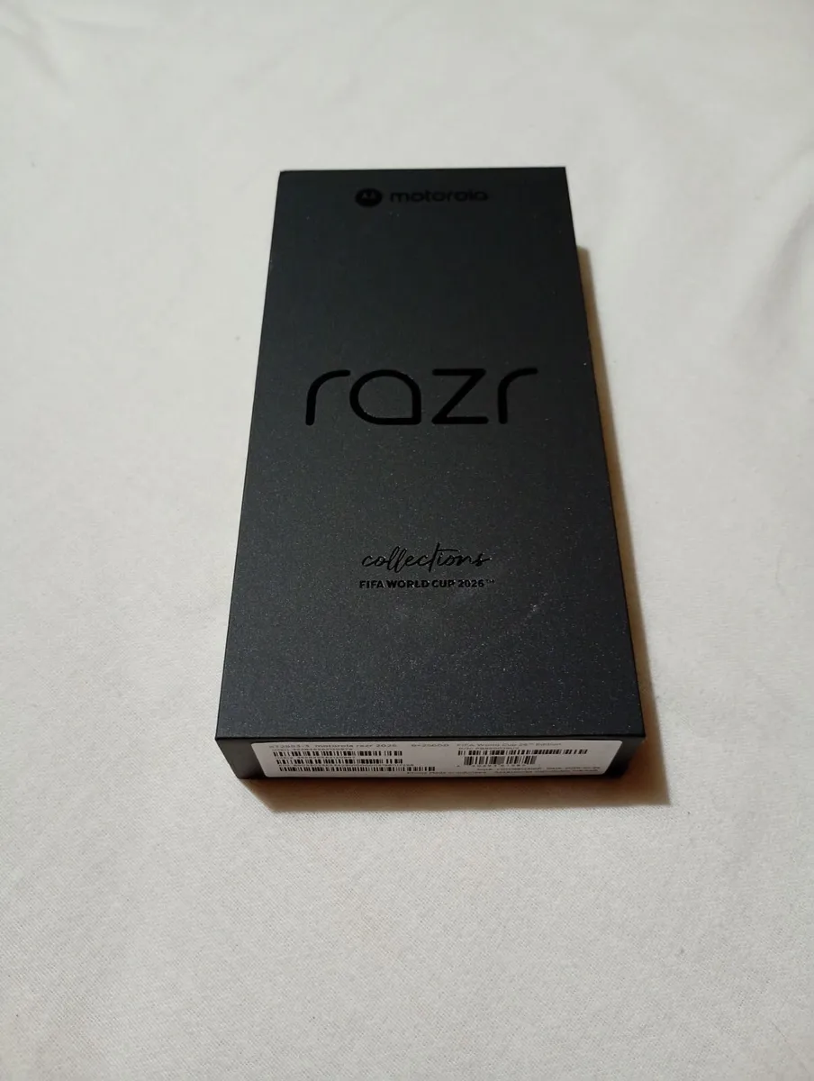 Motorola Razr 2026 Fifa World Cup Edition - Image 2