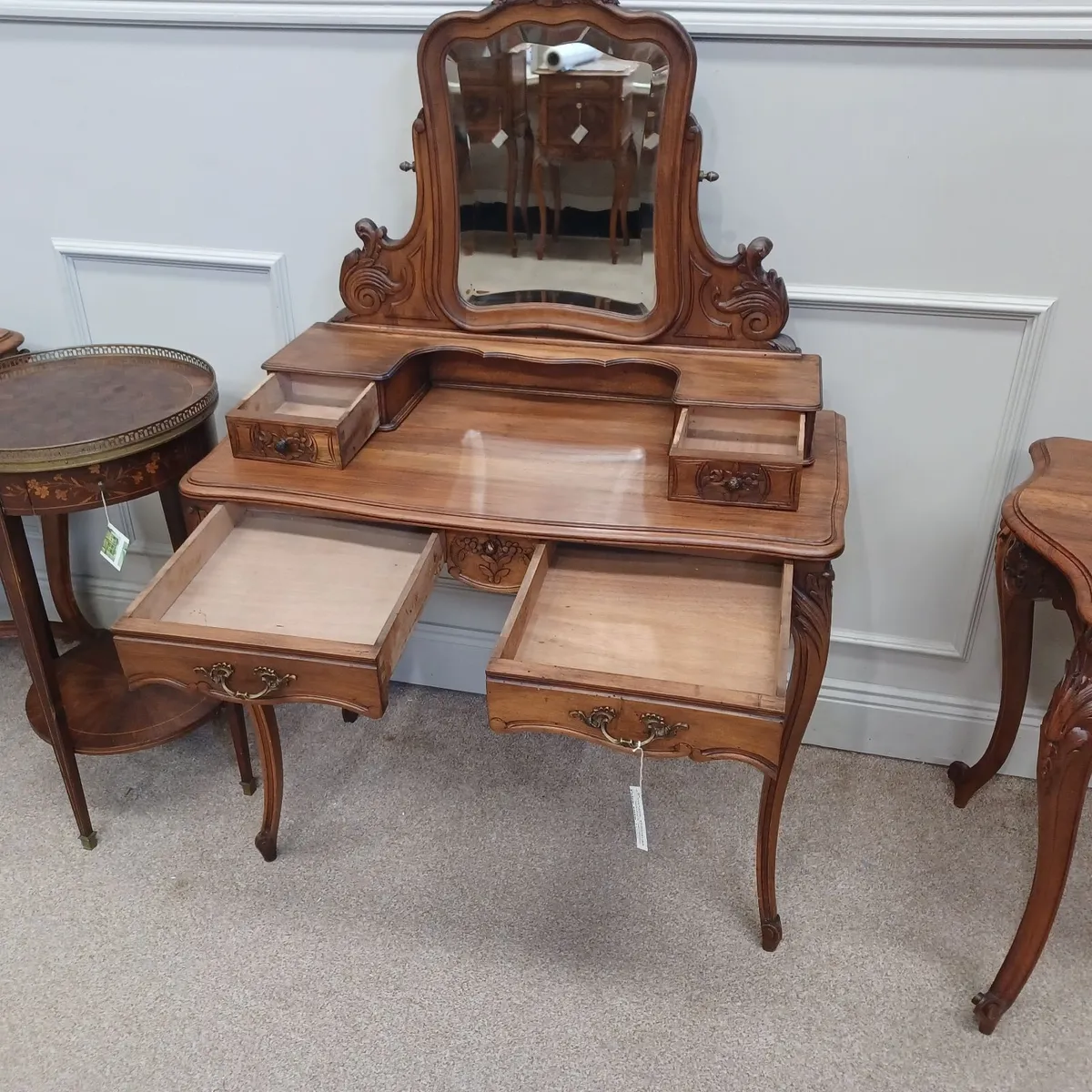 Antique Louis XV Style Dressing Table - Image 4