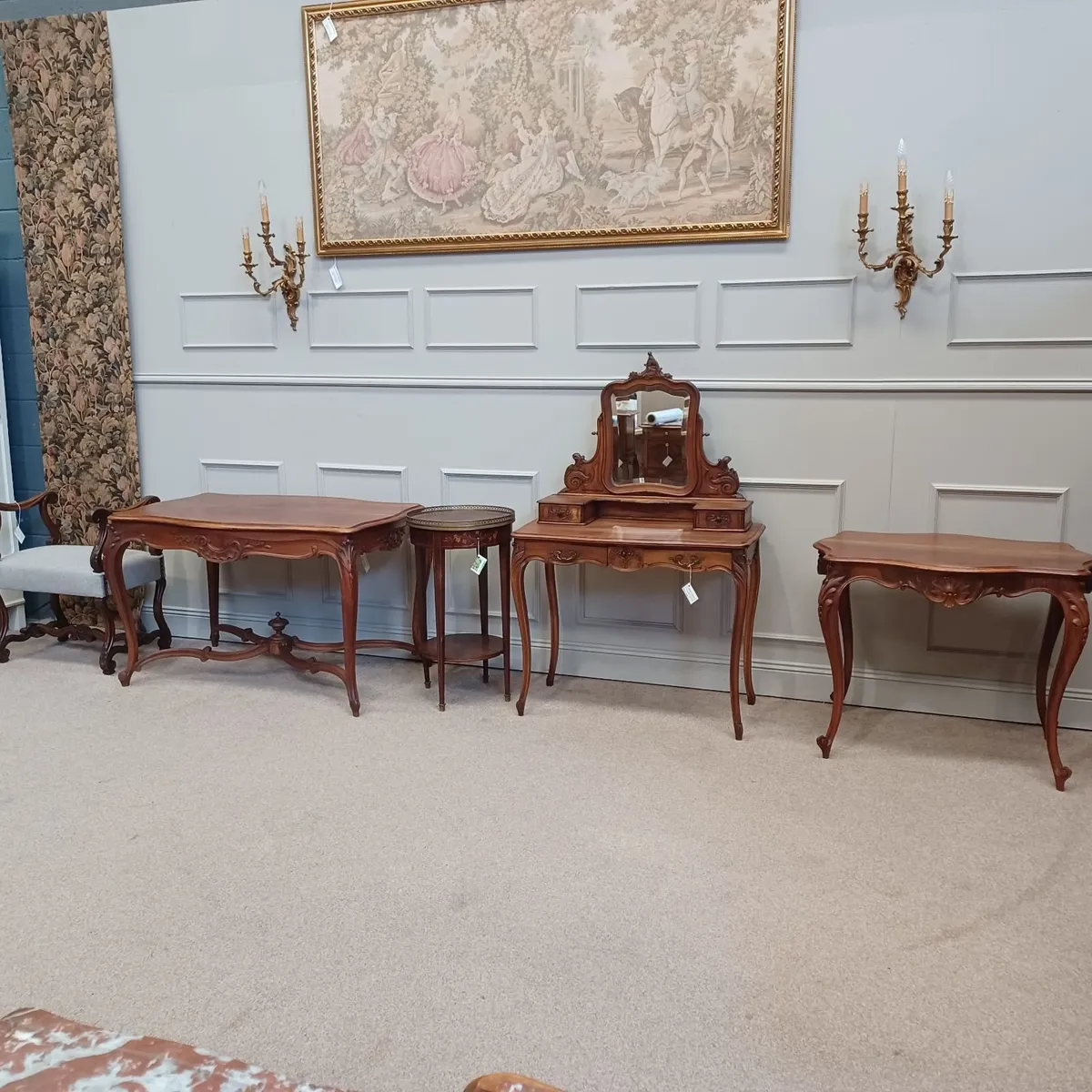 Antique Louis XV Style Dressing Table - Image 1