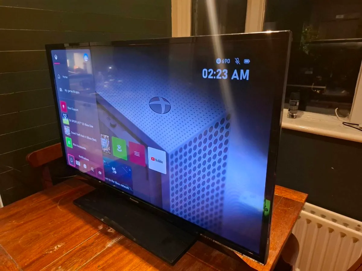 Panasonic tv - Image 4
