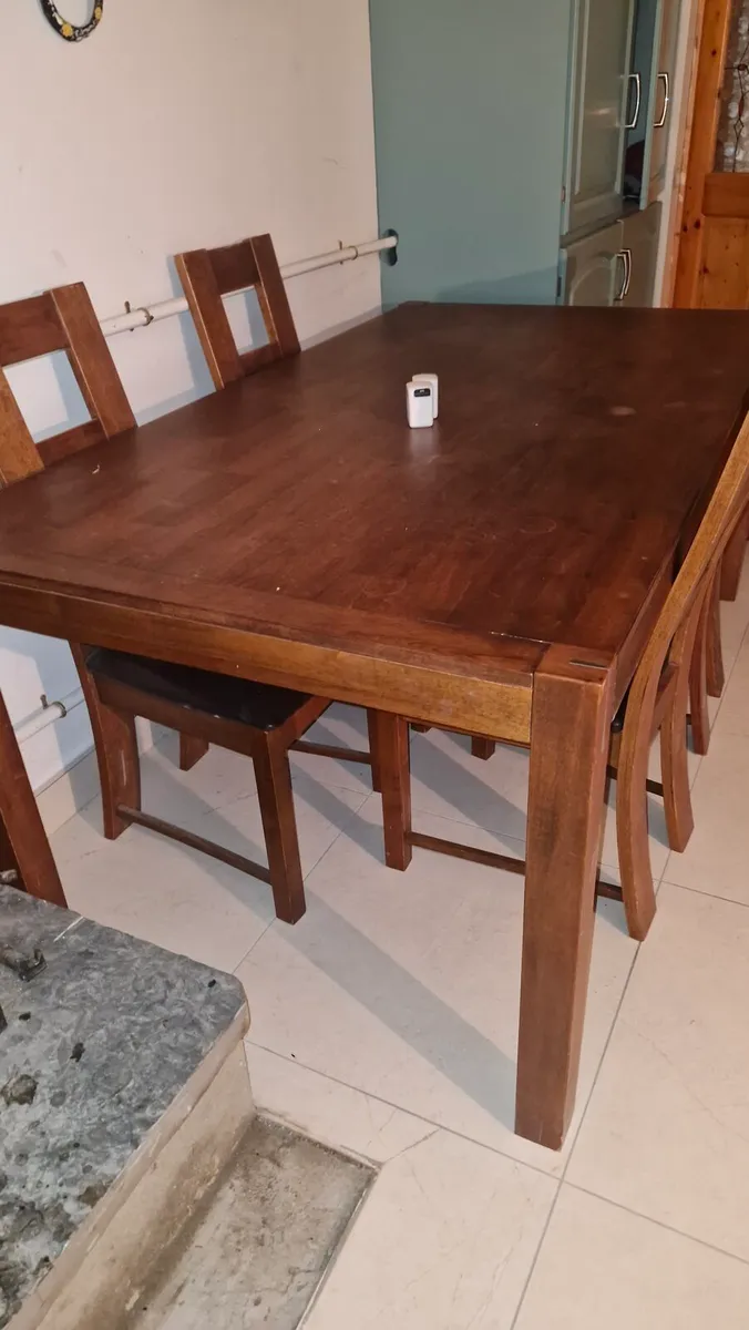 Kitchen table - Image 3