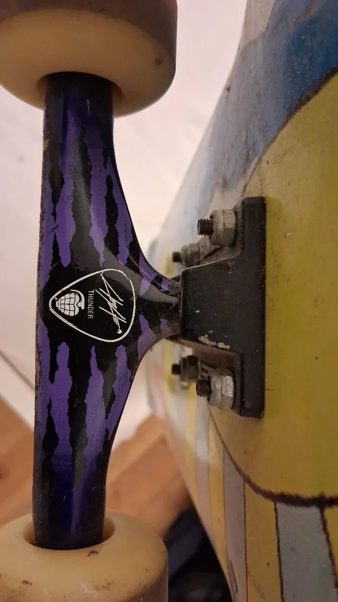 Skateboard - Image 3