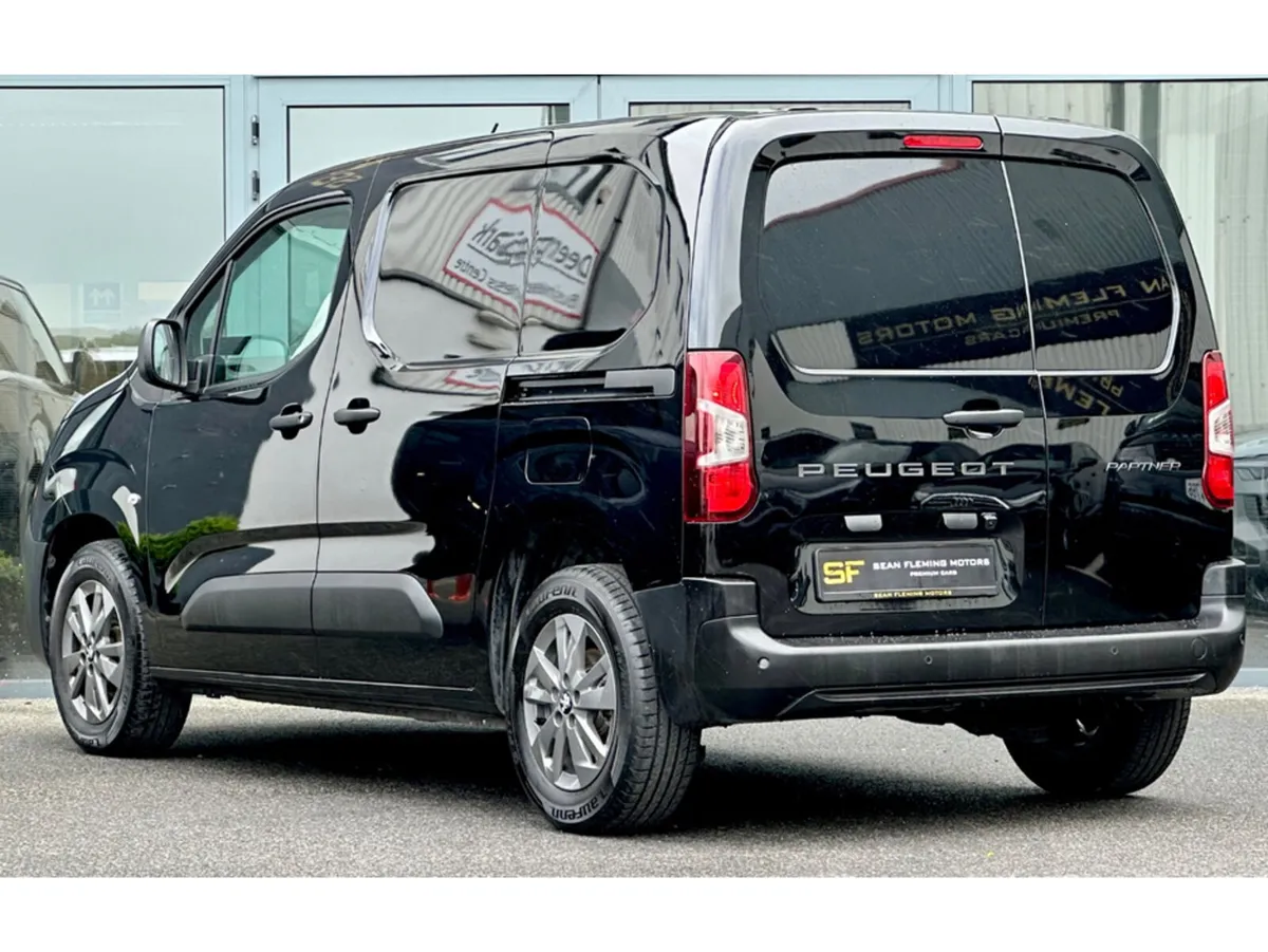 Peugeot Partner PRO PLUS 1.5 HDI 100 65 - Image 3