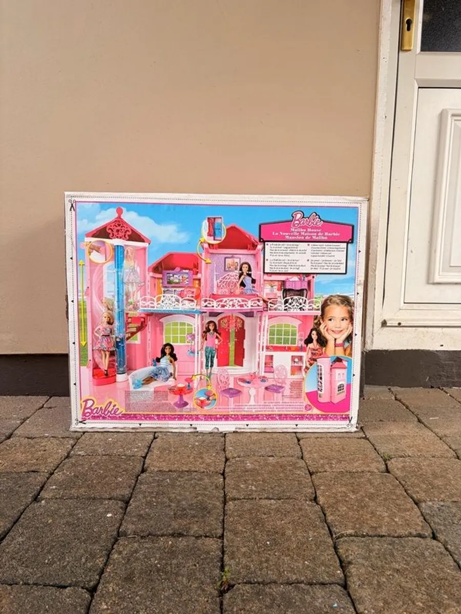 doll house - Image 4