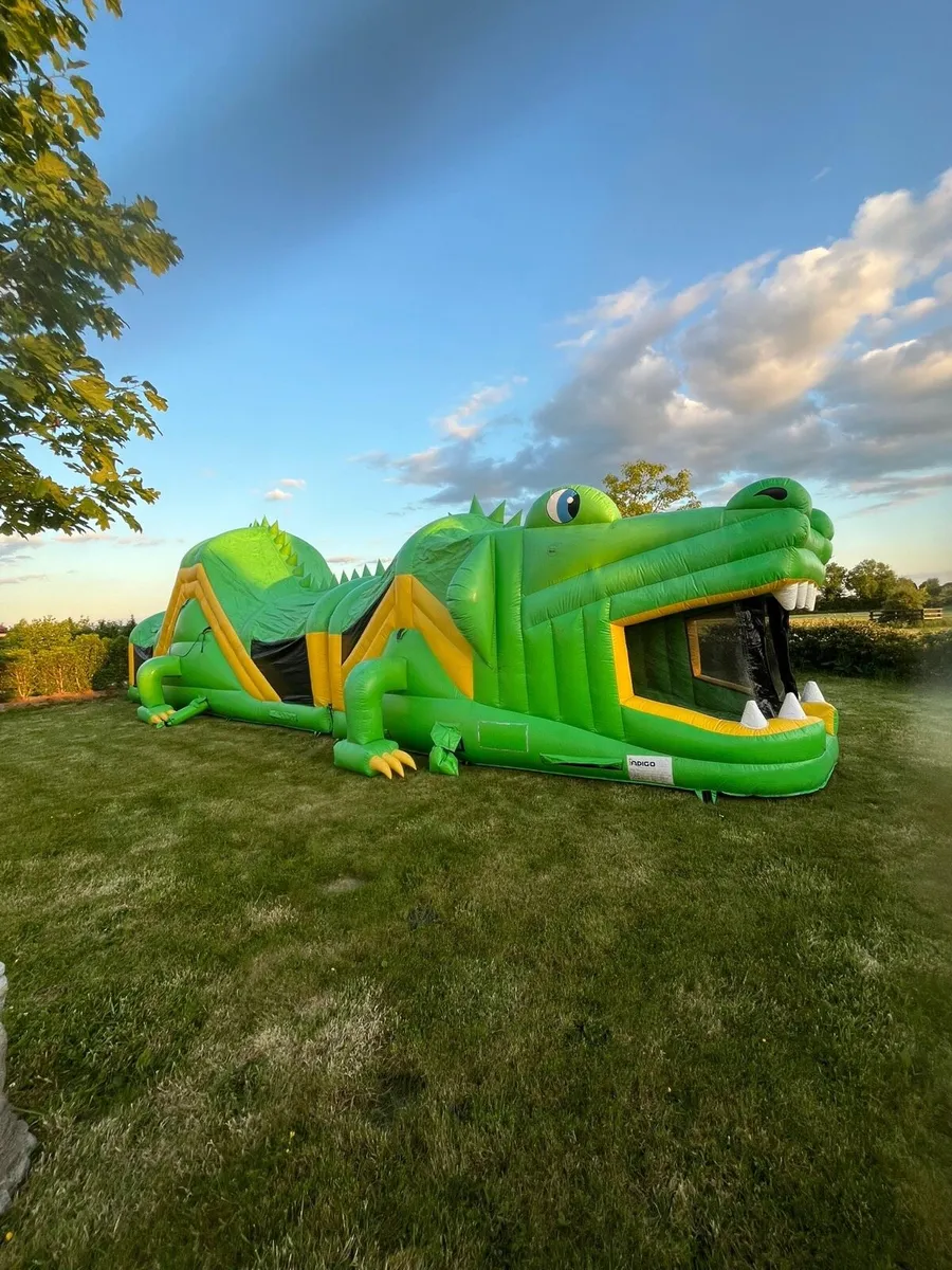 Bouncing castle - Image 3