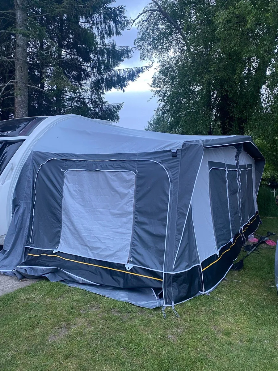 Full caravan awning - Image 2