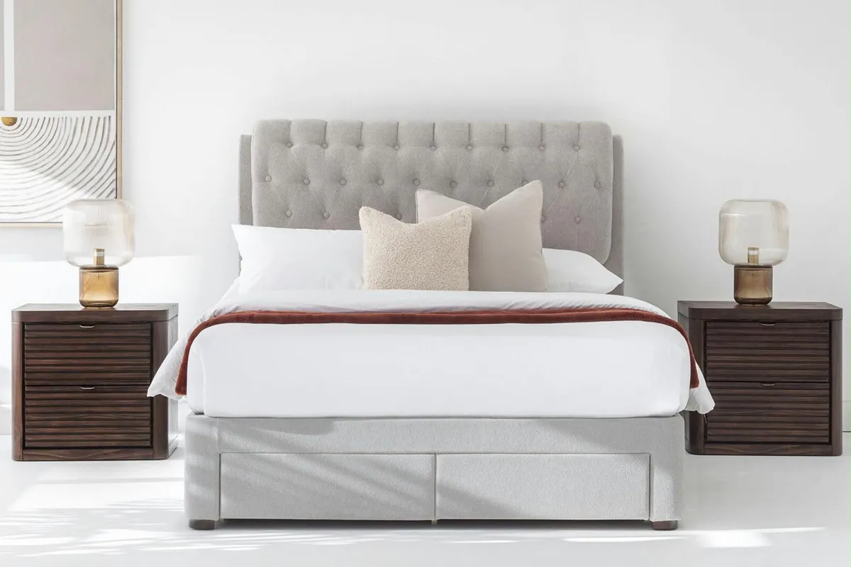 Super king bed - Image 1