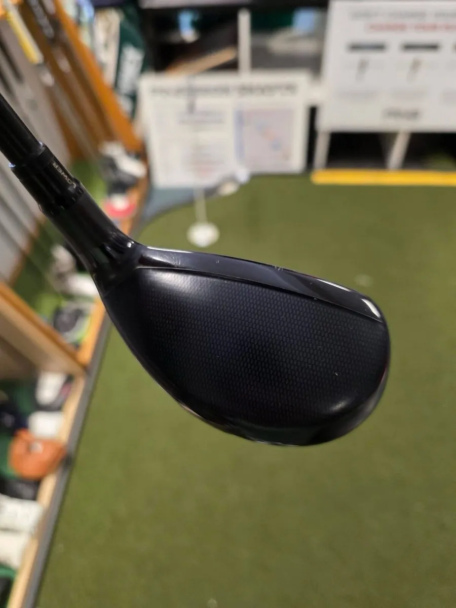 Taylormade Sim2 Max 3 Hybrid - Image 3
