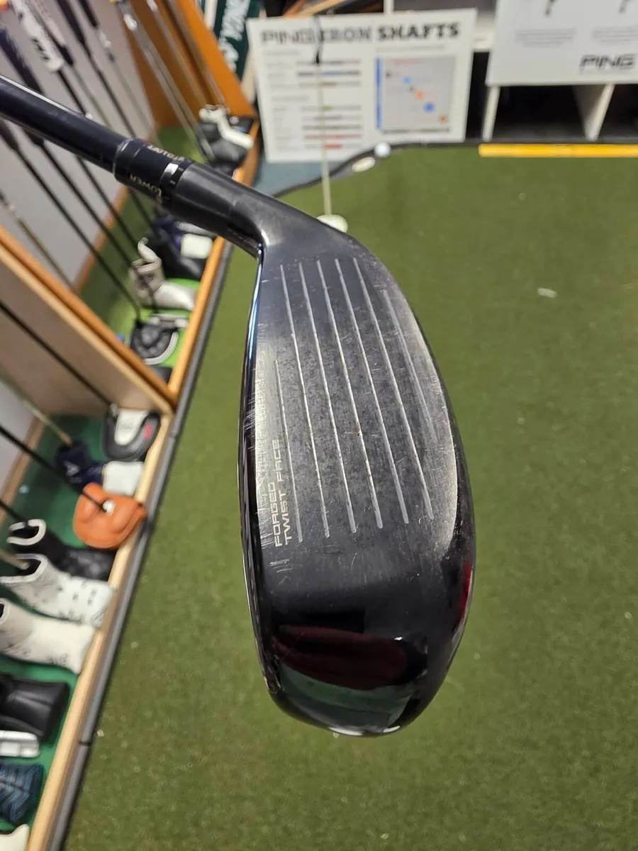 Taylormade Sim2 Max 3 Hybrid - Image 4