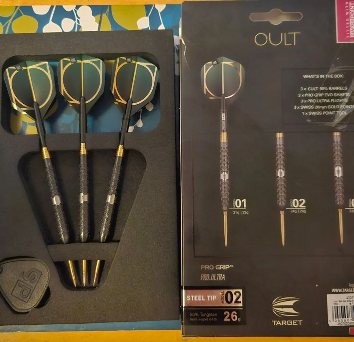 Darts - Image 1