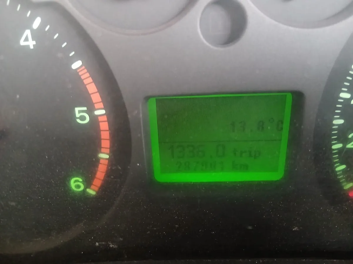 Ford Transit 2008 - Image 2