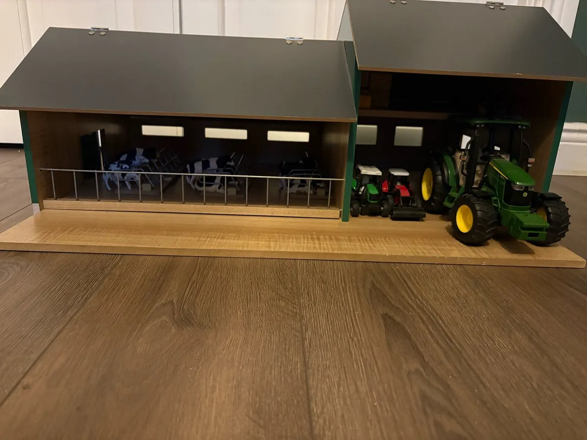 Wooden Farm Shed - Image 3
