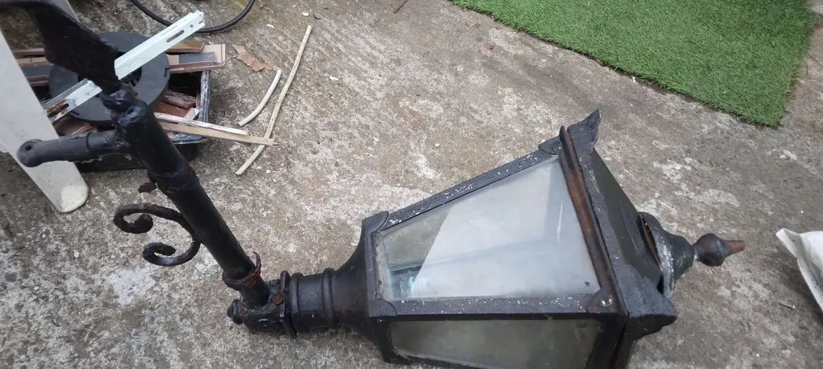 Large lamp - Image 2