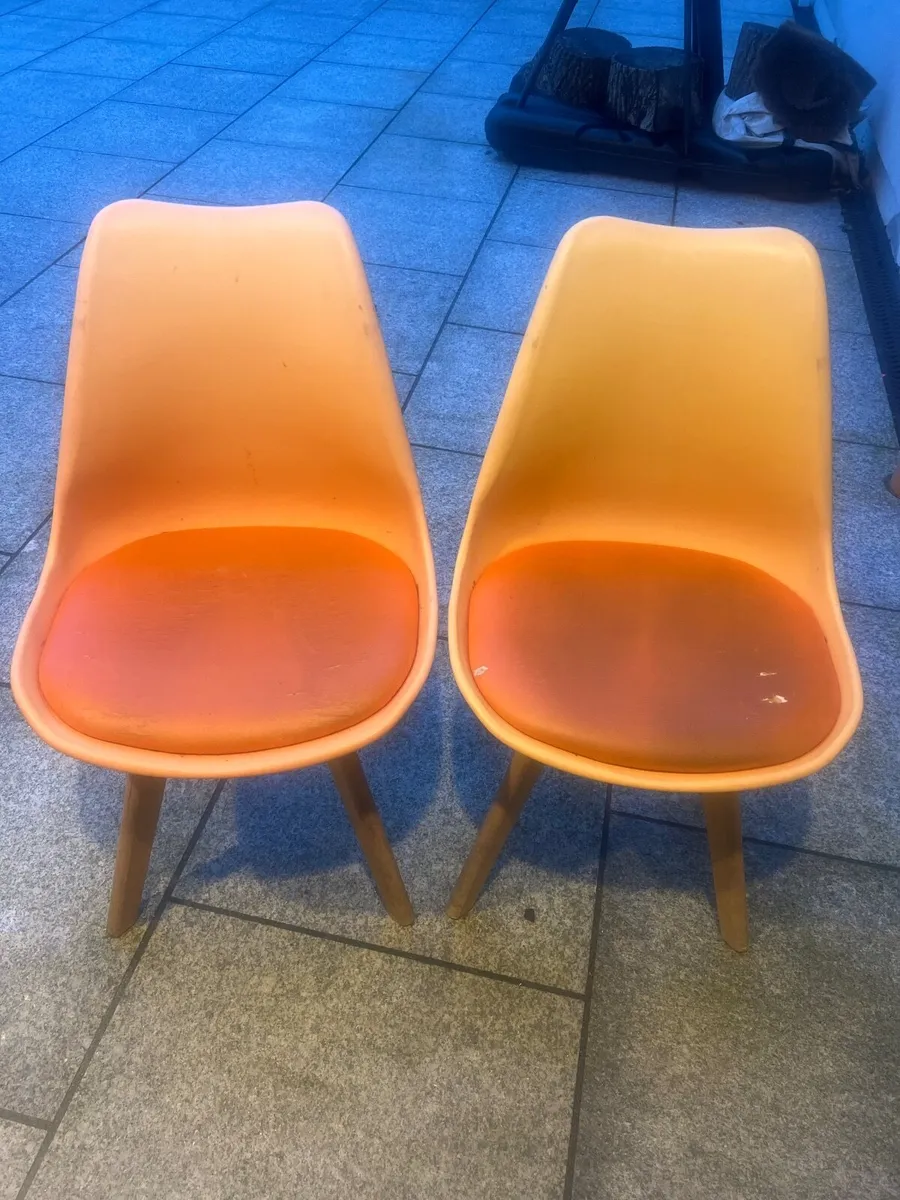 Two dining/kitchen/playroom chairs - Image 1
