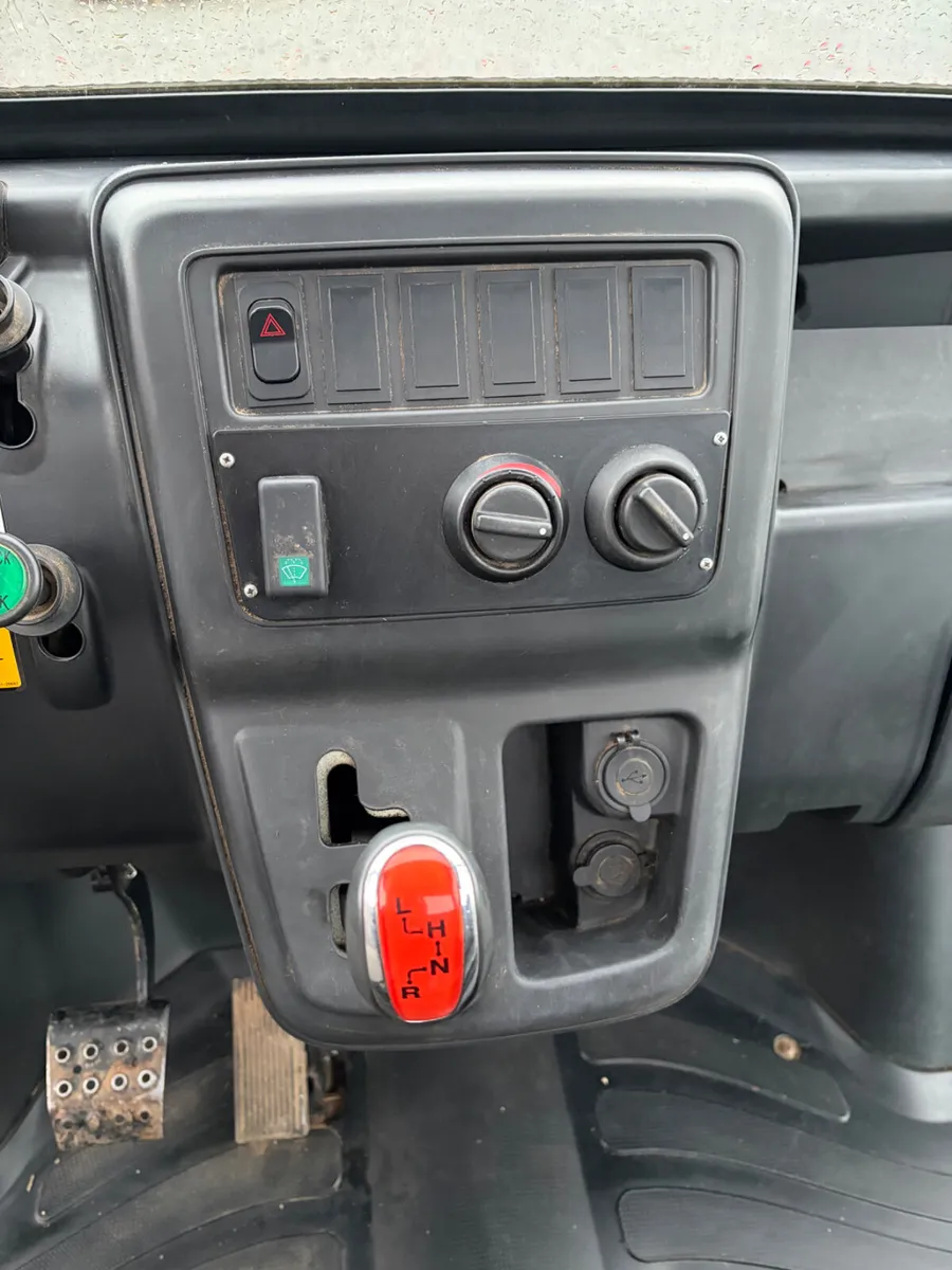 Kioti K9 2400 - Image 4