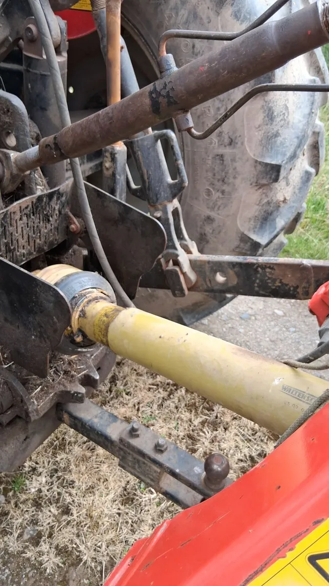 Kuhn GMD Mower - Image 3