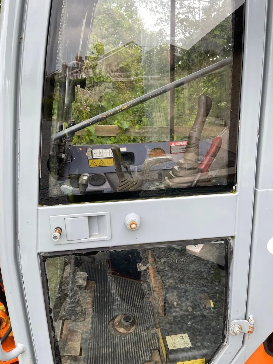 mini digger for sale Ex16 - Image 4