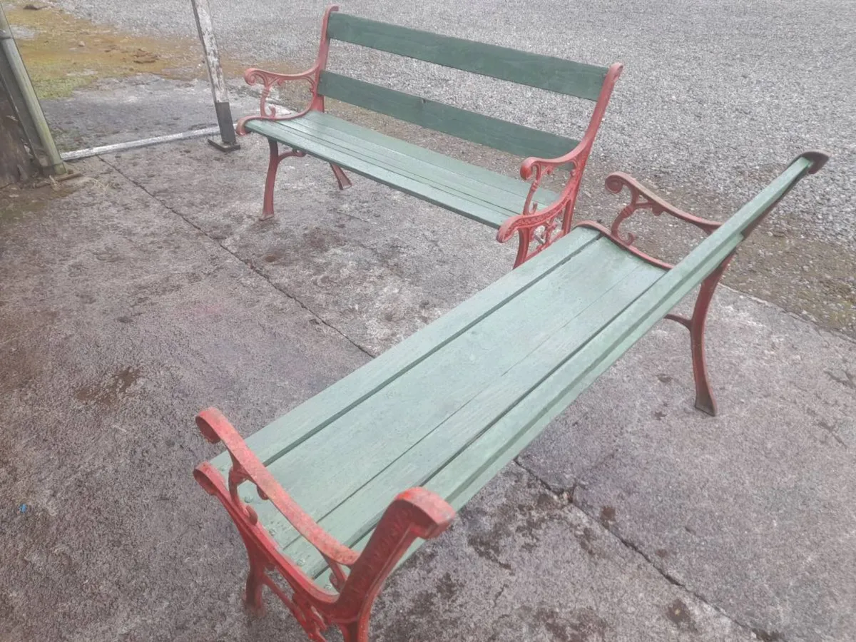 Cast iron benches - Image 2