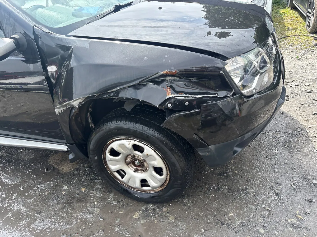 2017 Dacia Duster 1.5 Diesel Automatic - Image 4