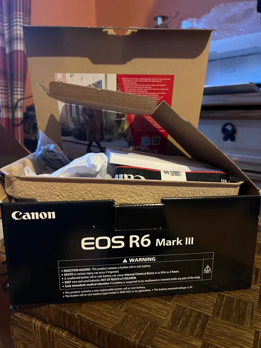 Canon R6 Mark iii Brand new - Image 2