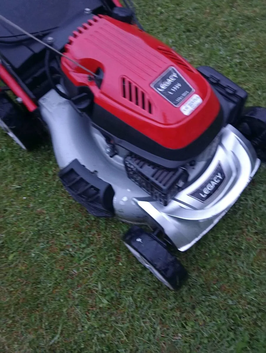 Legacy lawnmower - Image 1