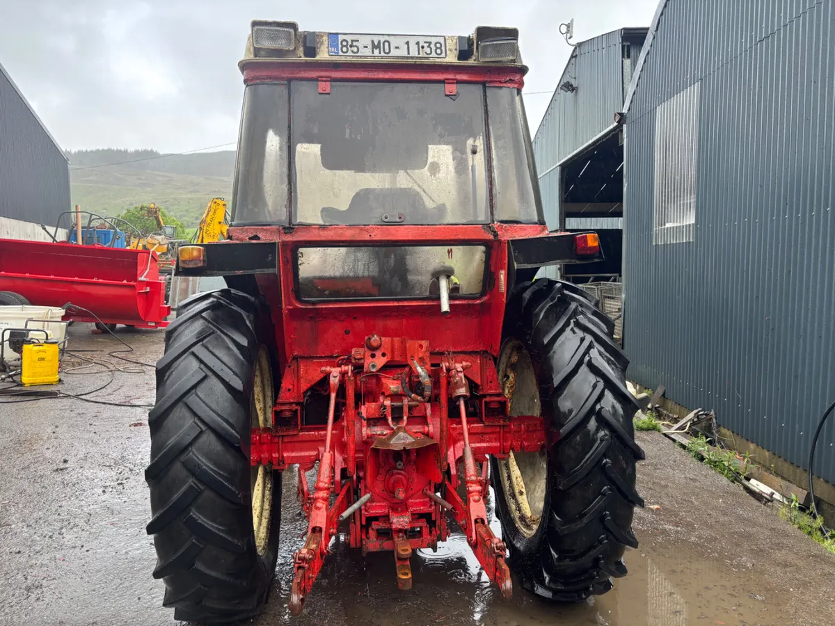 Case International 685XL - Image 3