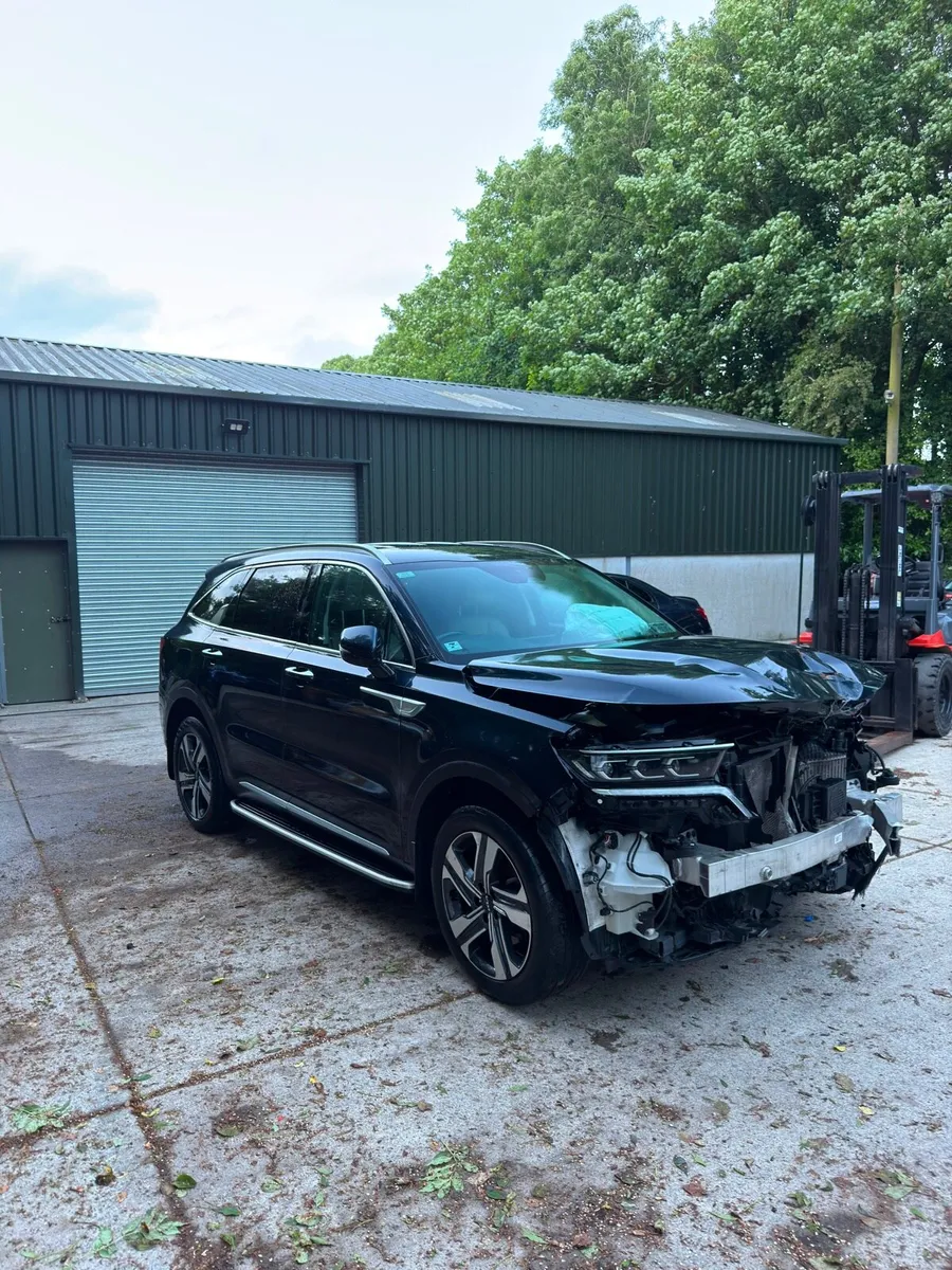 2023 Kia Sorento - Image 1