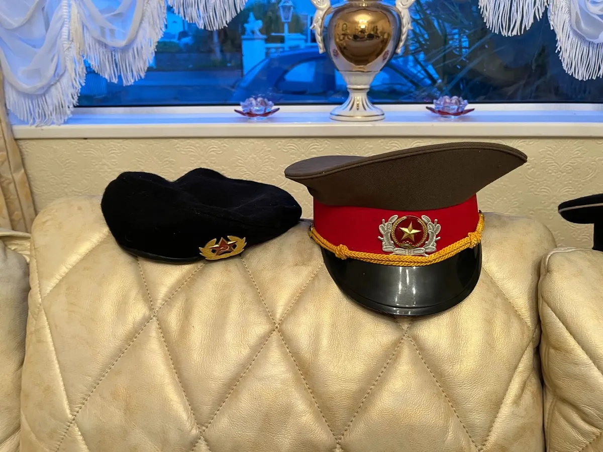 Military Memorobilia - Image 3