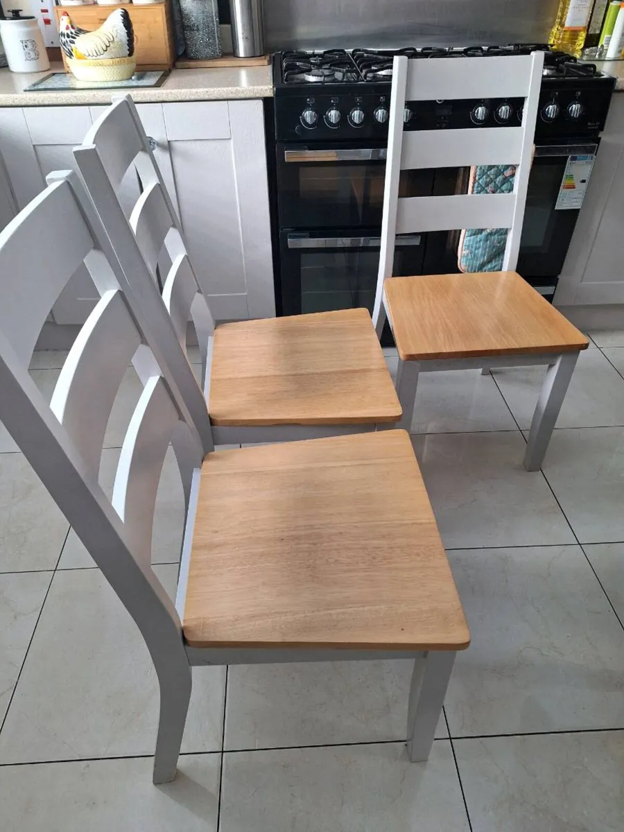 Kitchen chairs - Image 3