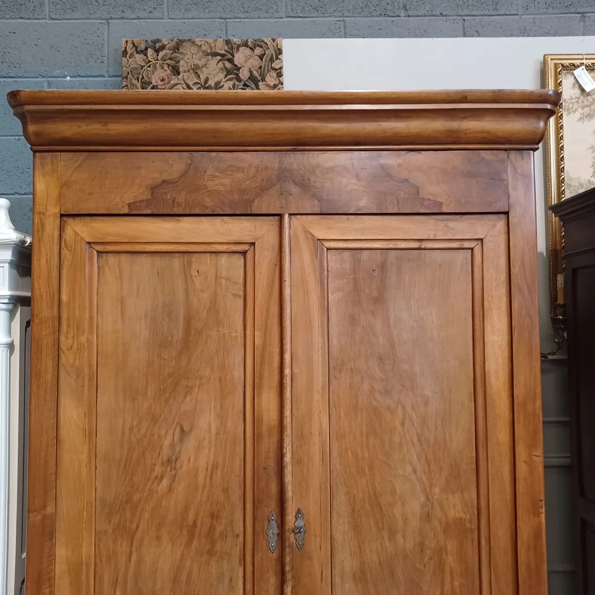 Three wonderful wardrobes - Image 3